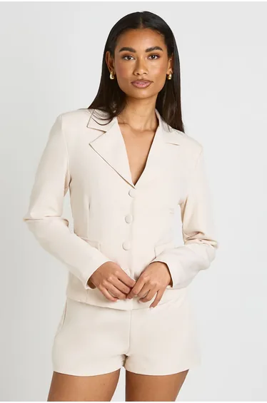 Fitted Pocket Detail Blazer - cream