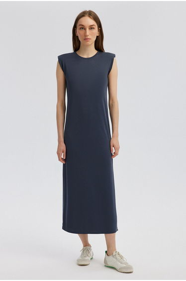 CREW NECK PADDED DRESS