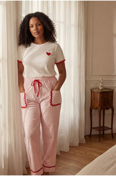 White-Pink Plaid Heart Stripe Detailed Knitted Pajama Set