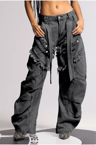 Biel Deconstruct Baggy Jeans In Black