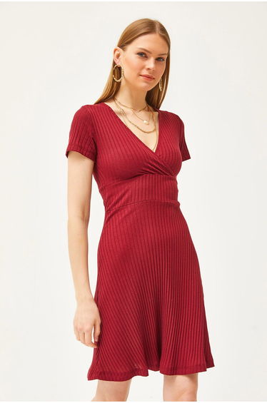 Women's Burgundy Double Breasted Collar Short Sleeve Mini Flared Dress