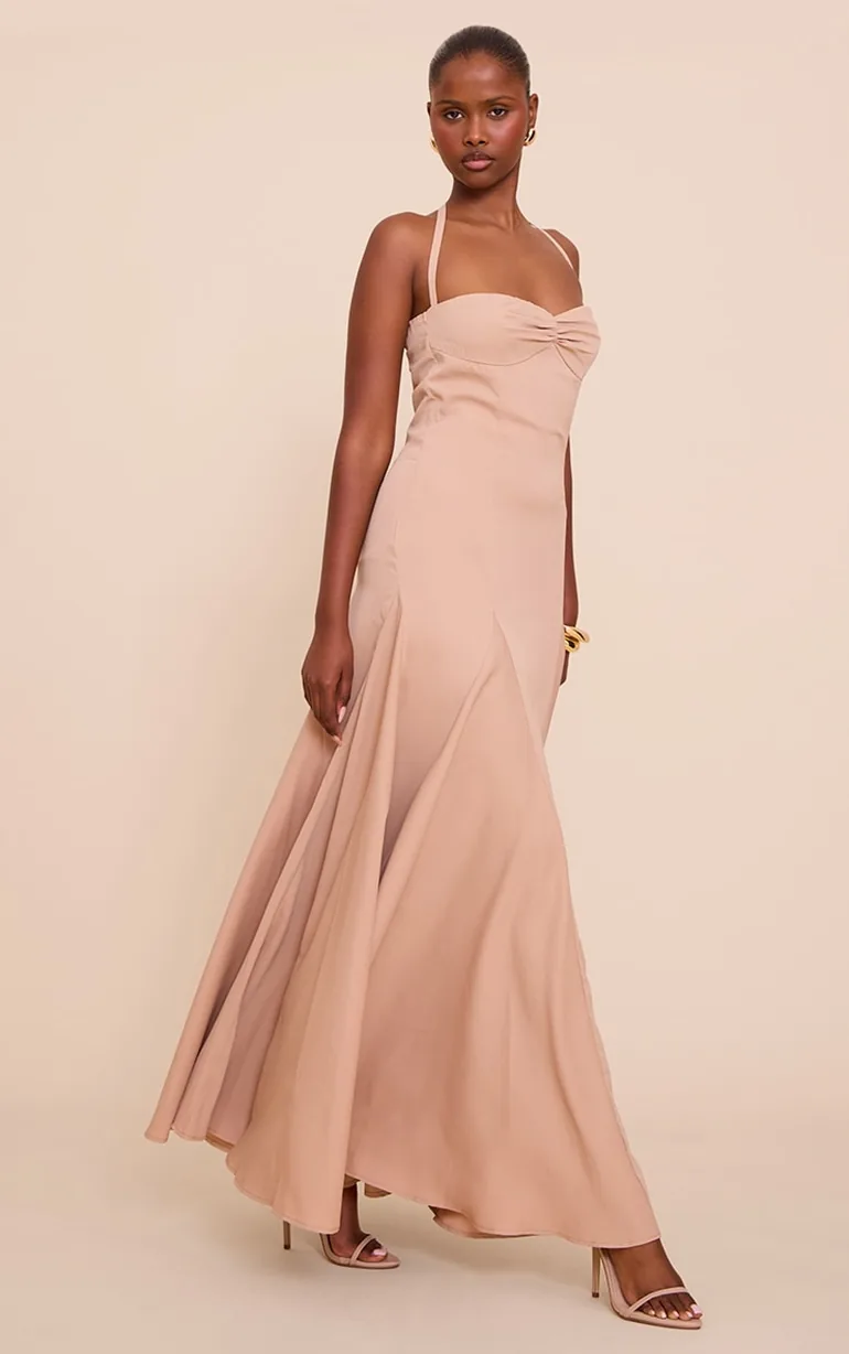 فستان ماكسي بصدر مزموم بياقة هالتر لون زهري - 2