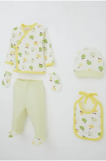 Baby Boy Hospital Discharge Set of 5, Cute Little Apple Pattern, Off-White