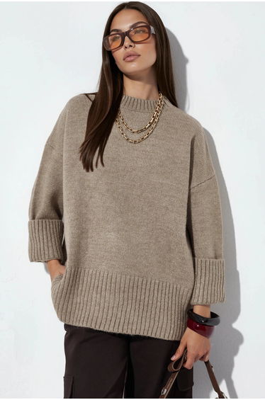 VIORNA Plain Crew Neck Sweatshirt