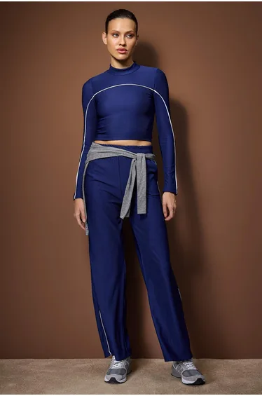 Navy blue ecru piping knitted tracksuit set