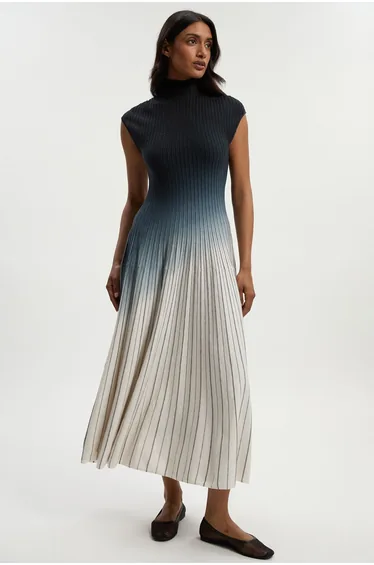 فستان كارين ميلين كحلي ماكسي على شكل حرف A