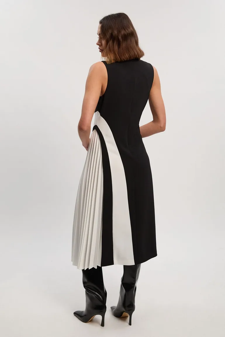 Soft Tailored Colour Block High Neck Pleated Midi Dress - 2