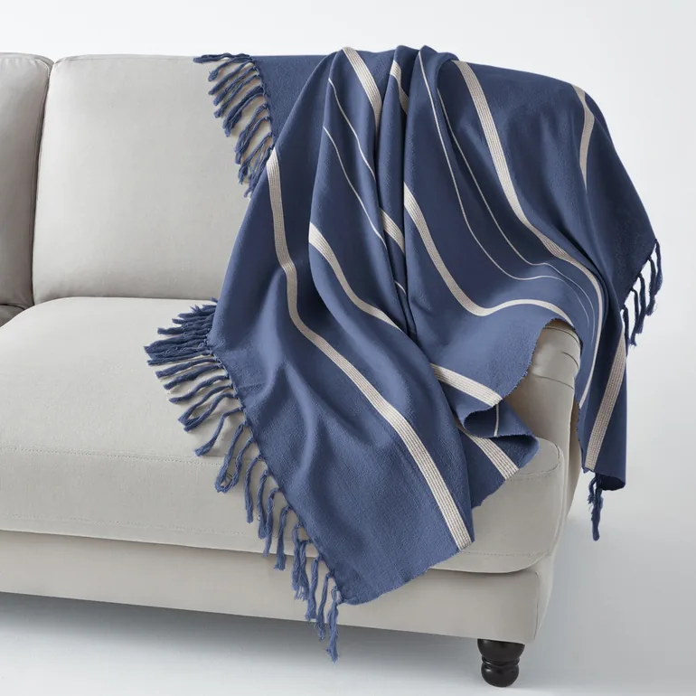 Nedo Fringed Throw