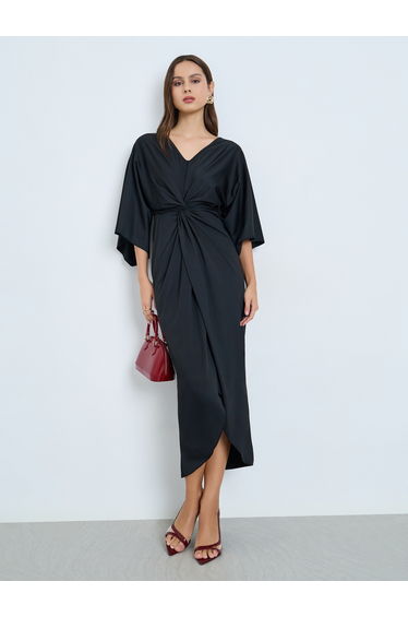 Black Pleated Detail Midi Dress