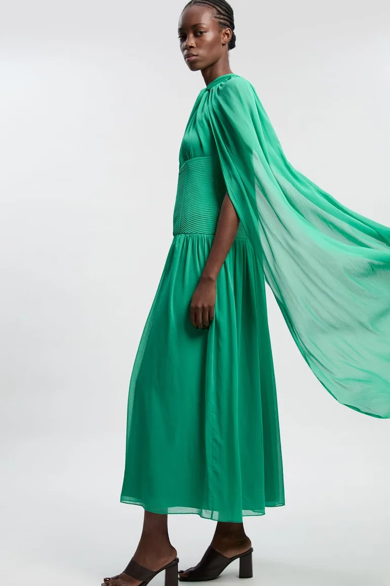 Halter Neck Twist Crinkle Georgette Cape Woven Dress - 1