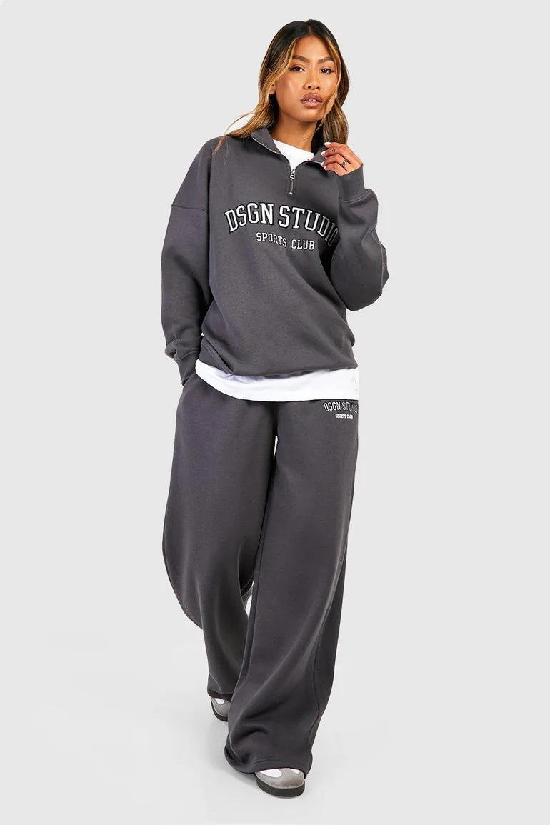بنطلون رياضي بأرجل عريضة بطبعة شعار - رمادي 