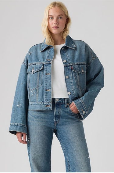 Loose Cropped Trucker Denim Jacket