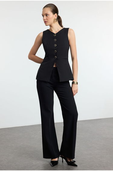Black Fitted Round Collar Woven Vest