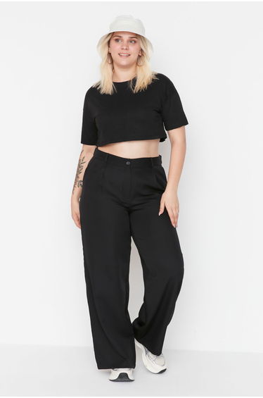 Plus Size Pants - Black - Wide leg