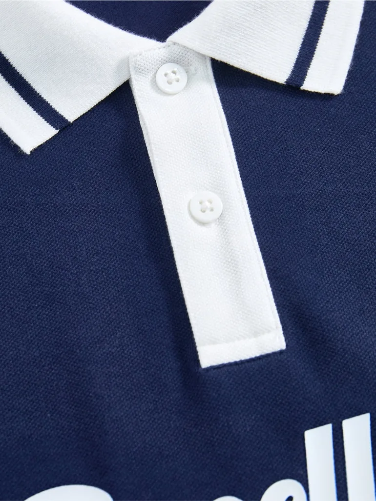 Boys' Short Sleeve Polo T-Shirt With Contrast Lines And Front Print - 2
