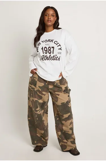 Plus New York Printed Long Sleeve Oversized T-Shirt - white