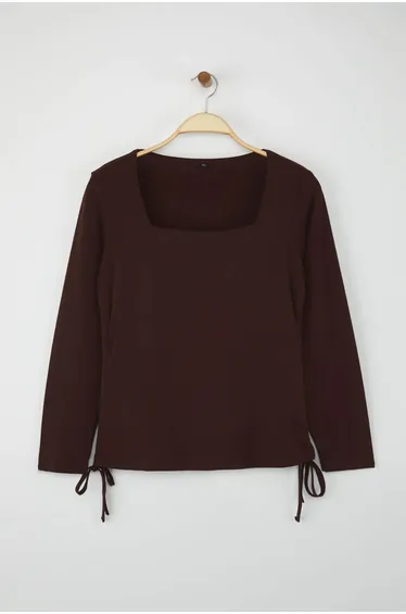 Brown Sandy Knitted Plus Size Blouse