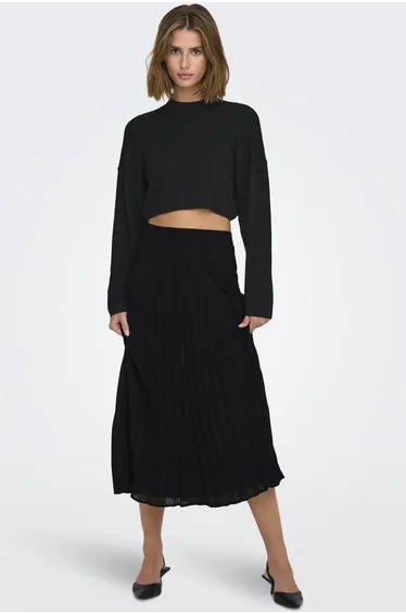 Plisse Black long skirt