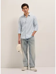 Men Stripes Slim Fit Casual Shirt