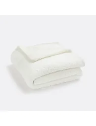 Maxine Throw in Fleece and Sherpa - 1