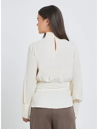 Solid High Keyhole Neck Curved Hem Blouse - 3