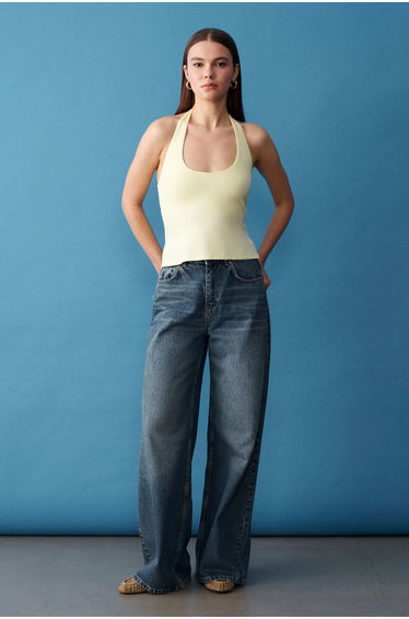 DILVIN Halterneck Cut-Out Slim Fit Blouse
