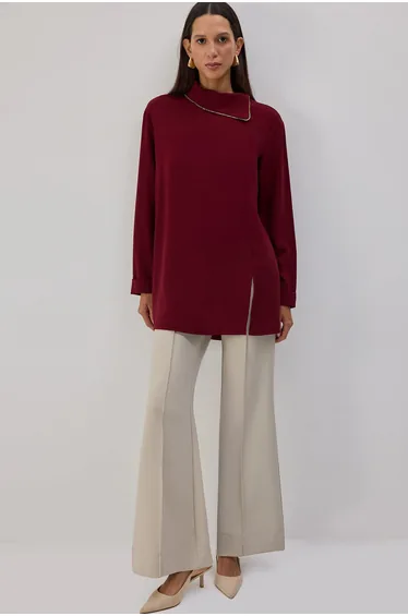 CREPE TUNIC WITH STONE COLLAR