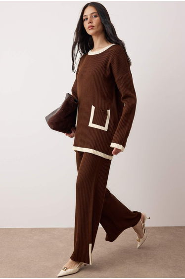 Brown ecru striped oversize knit bottom - top set