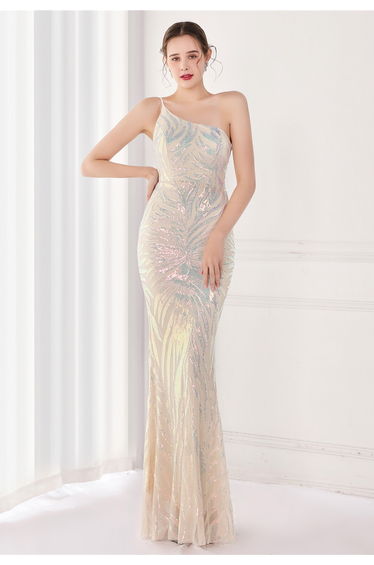 One-Shoulder Leaf Sequined Mermaid Gown in Apricot