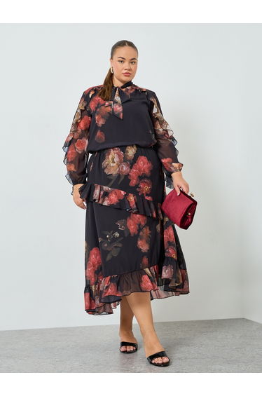 Plus Size Floral Print Ruffle Blouse