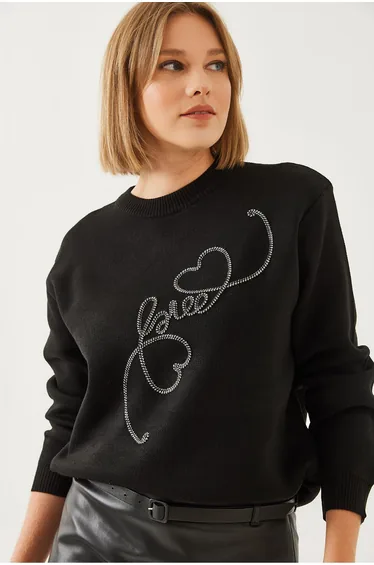 Women's Love Heart Embroidered Knitwear Sweater