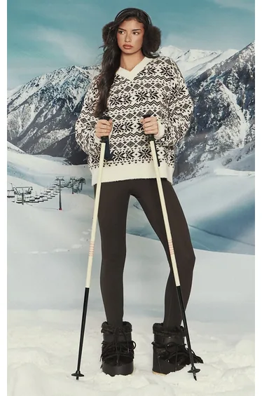 سترة بريتي ليتل ثينق محبوك بأكمام طويلة