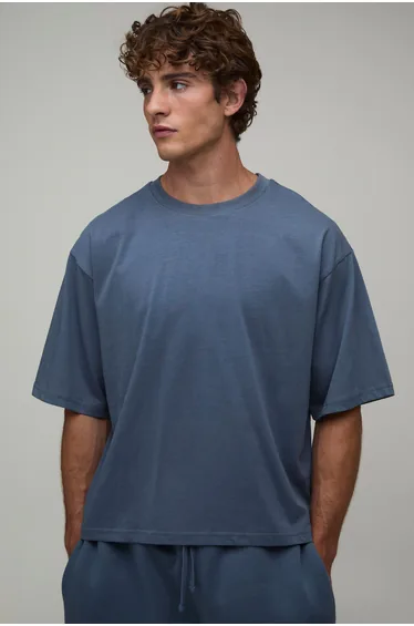 Essential Oversized Boxy Fit T- Shirt - vintage blue