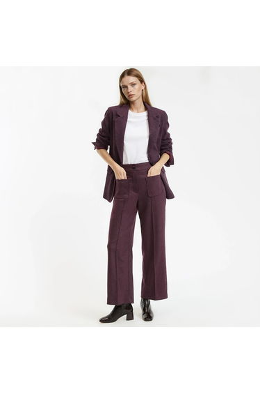 Straight Trousers with 7/8th Length and Chevron Motif
