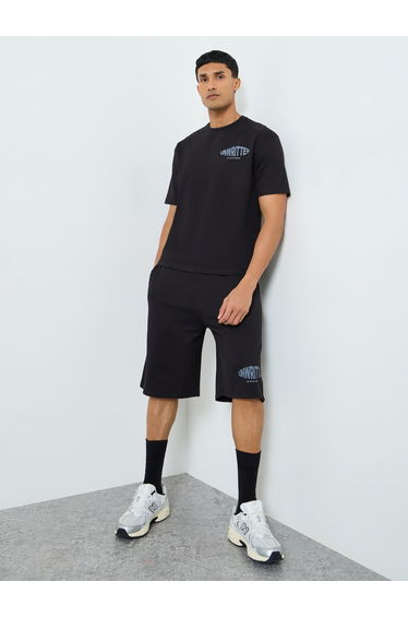 Men Black Graphic Print T-Shirt and Shorts Co-Ords