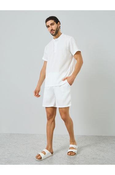 Men White Textured T-Shirt and Shorts Co-Ords