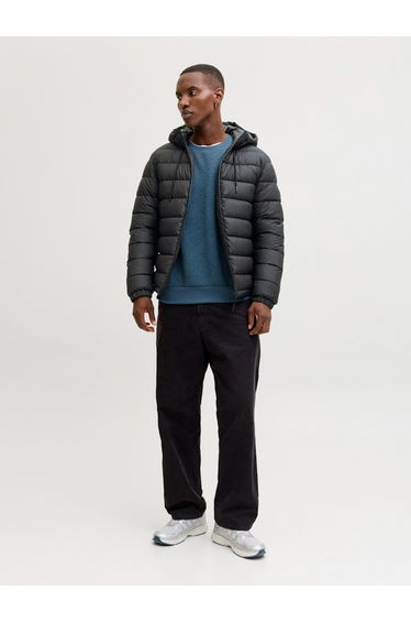 Black Solid Zip-Up Puffer Jacket