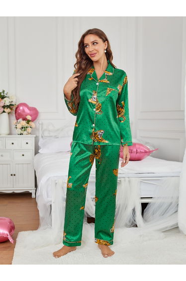 Women Graphic Print Long Sleeve Shirt and Pyjama Set