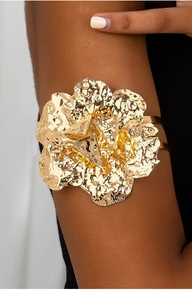 Metal Flower Arm Cuff