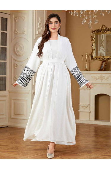 Women Geometric Belted Long Sleeve Abaya