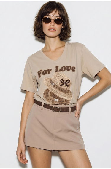 LUCCI Oversized V-neck Printed T-shirt