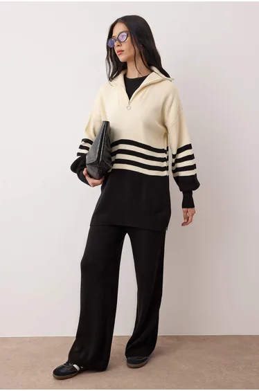 Black striped zippered knit bottom - top set