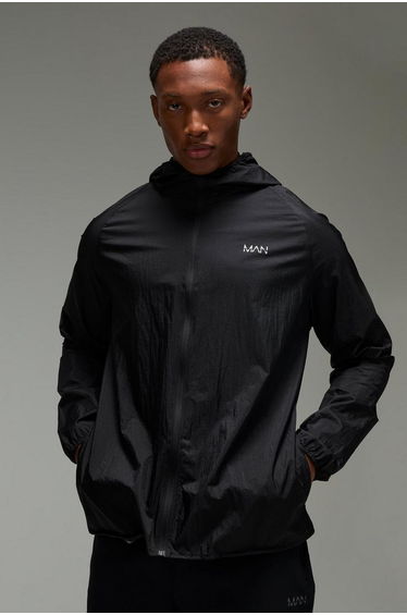 Man Active Lightweight Shower Resistant Windbreaker