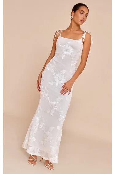 Petite White Flower Detail Maxi Dress