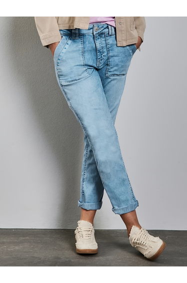 Women Solid Mid Rise Slim Fit Jeans
