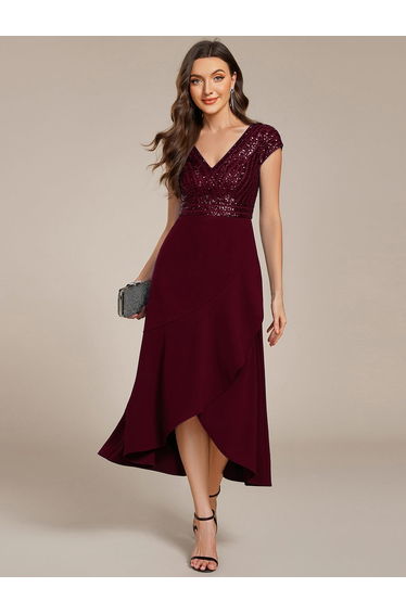 ever BAYLOR|Short Sleeve V-Neck Midi Sequin Formal Dress