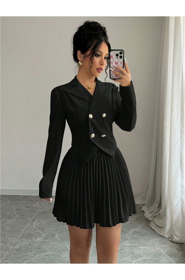 Women Lapel Blazer and Pleated Skirt Co-ords