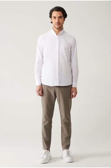 Men's White Buttoned Collar Easily Ironable Oxford Cotton Standard Fit Normal Cut Shirt