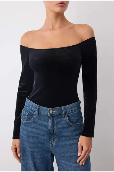 Black Plain Carmen Collar Long Knitted Velvet Bodysuit