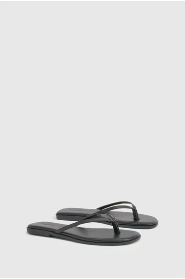 Square Toe Flip-Flops - black